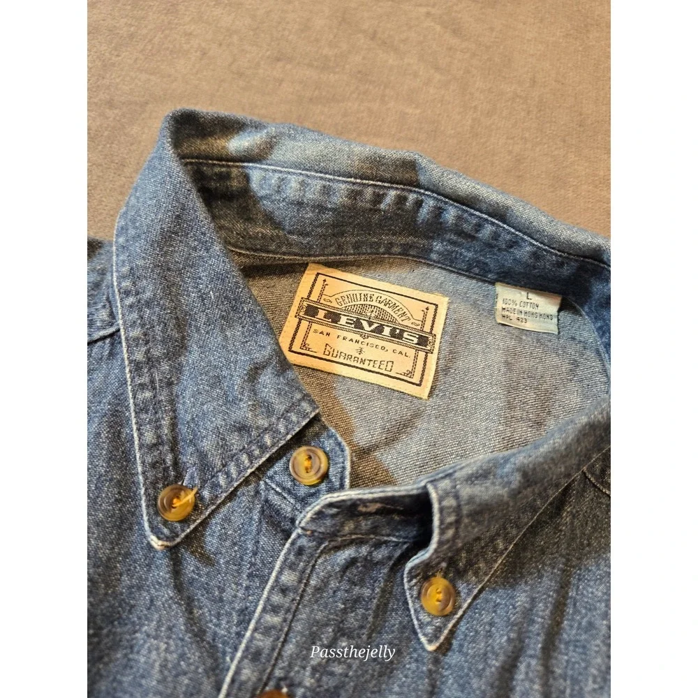 Levis excellent used
